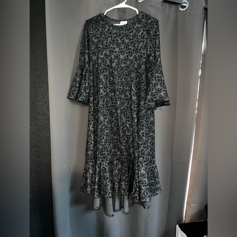 NWOT Lularoe Maurine hi/low dress
